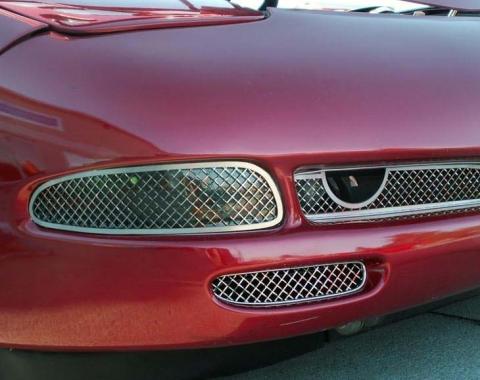 American Car Craft 1997-2004 C5/Z06 Corvette - Front Side Marker Light Grilles 2Pc Laser Mesh, Stainless Steel 032025