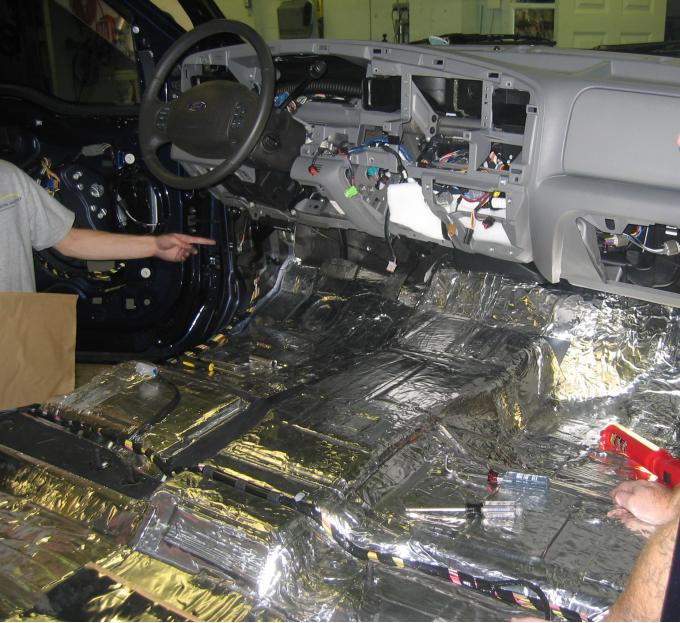 HushMat 2006-2010 Honda Civic  Floor Deadening and Insulation Kit 680061