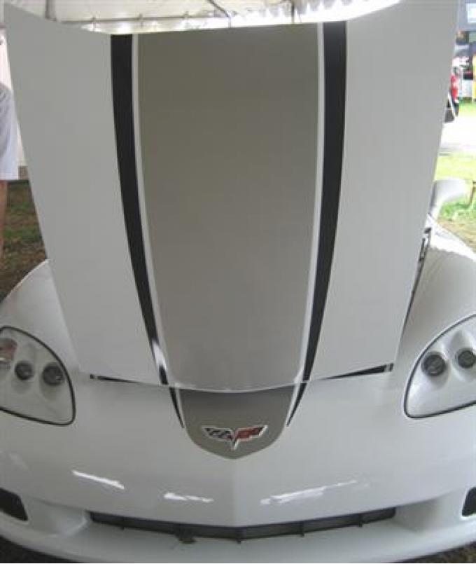 05-13 Decal - Coupe Factory Graphic Silver With Black Accent Kit