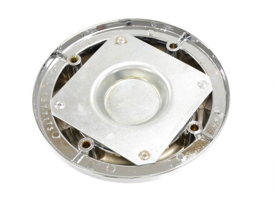 6872 Finned Hubcap Emblem Assembly 4 Required Motor City Vettes